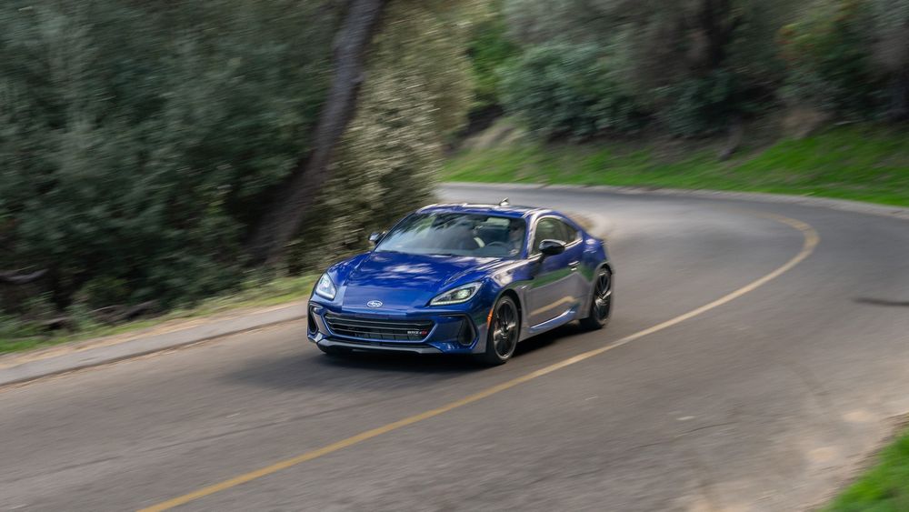 016 2024 Subaru BRZ tS