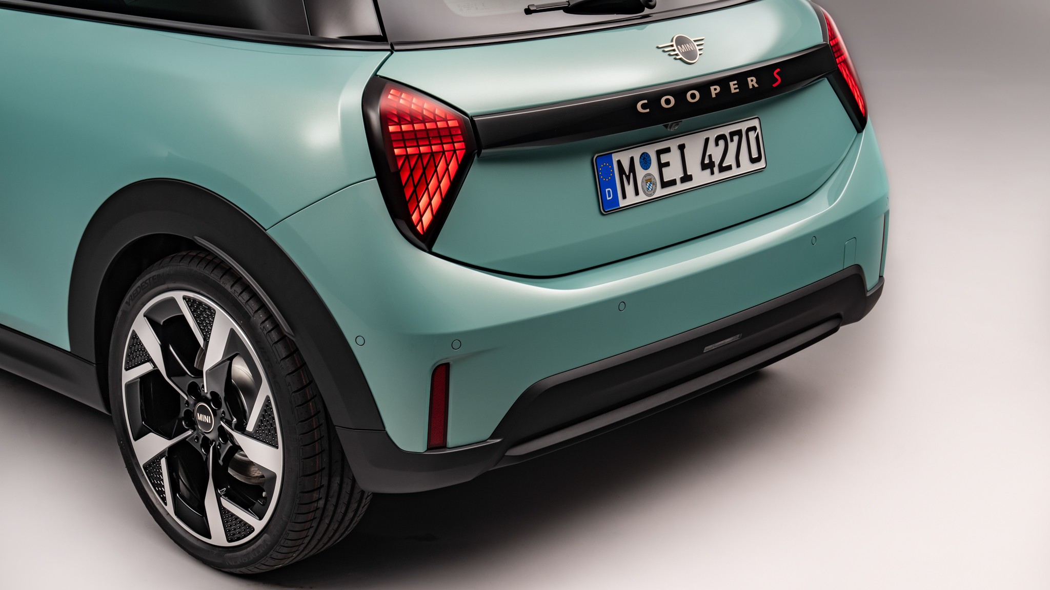 2025 Mini Cooper S Hatchback 12