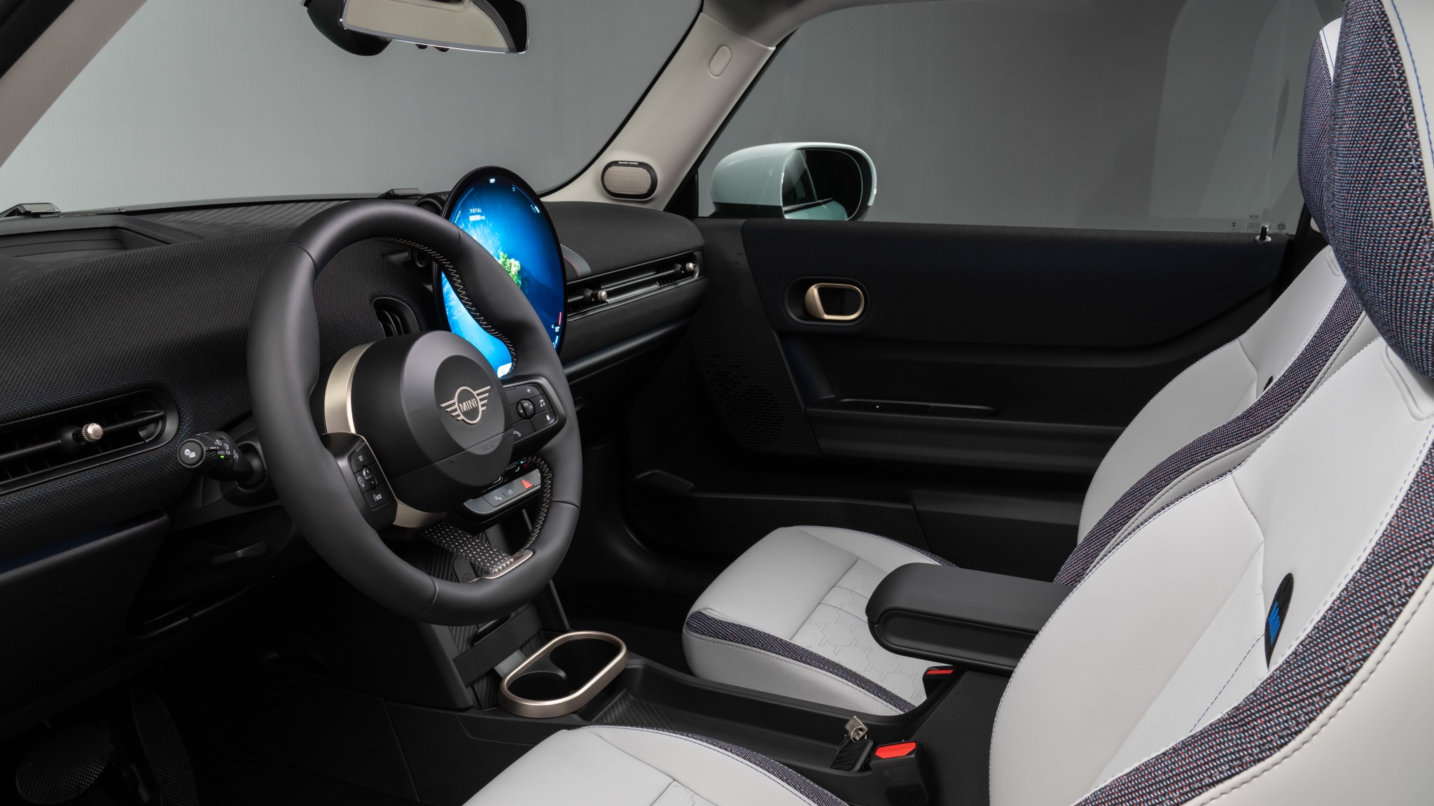 2025 Mini Cooper S Hatchback 29