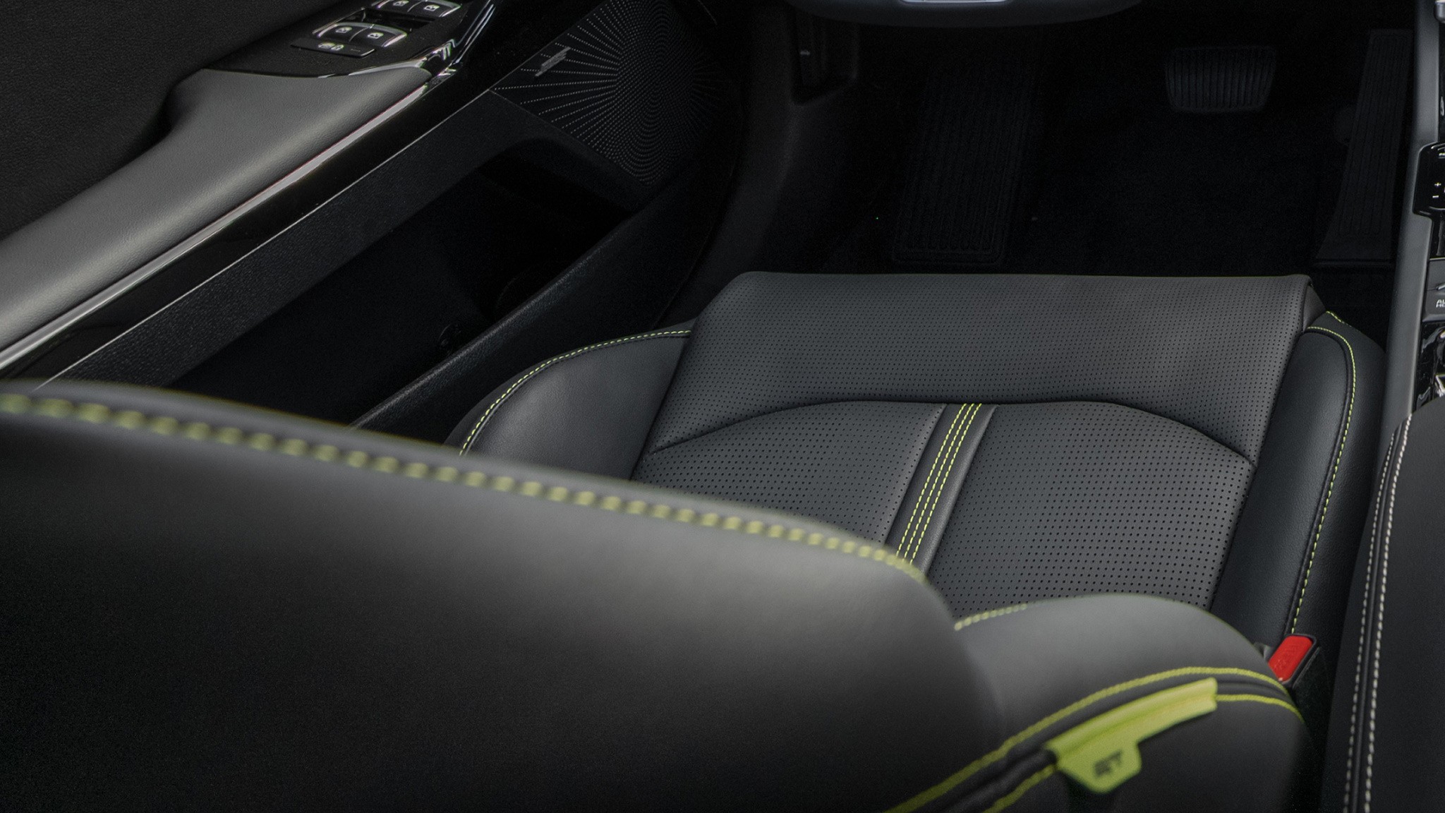 2025 Kia K5 sedan reveal 12