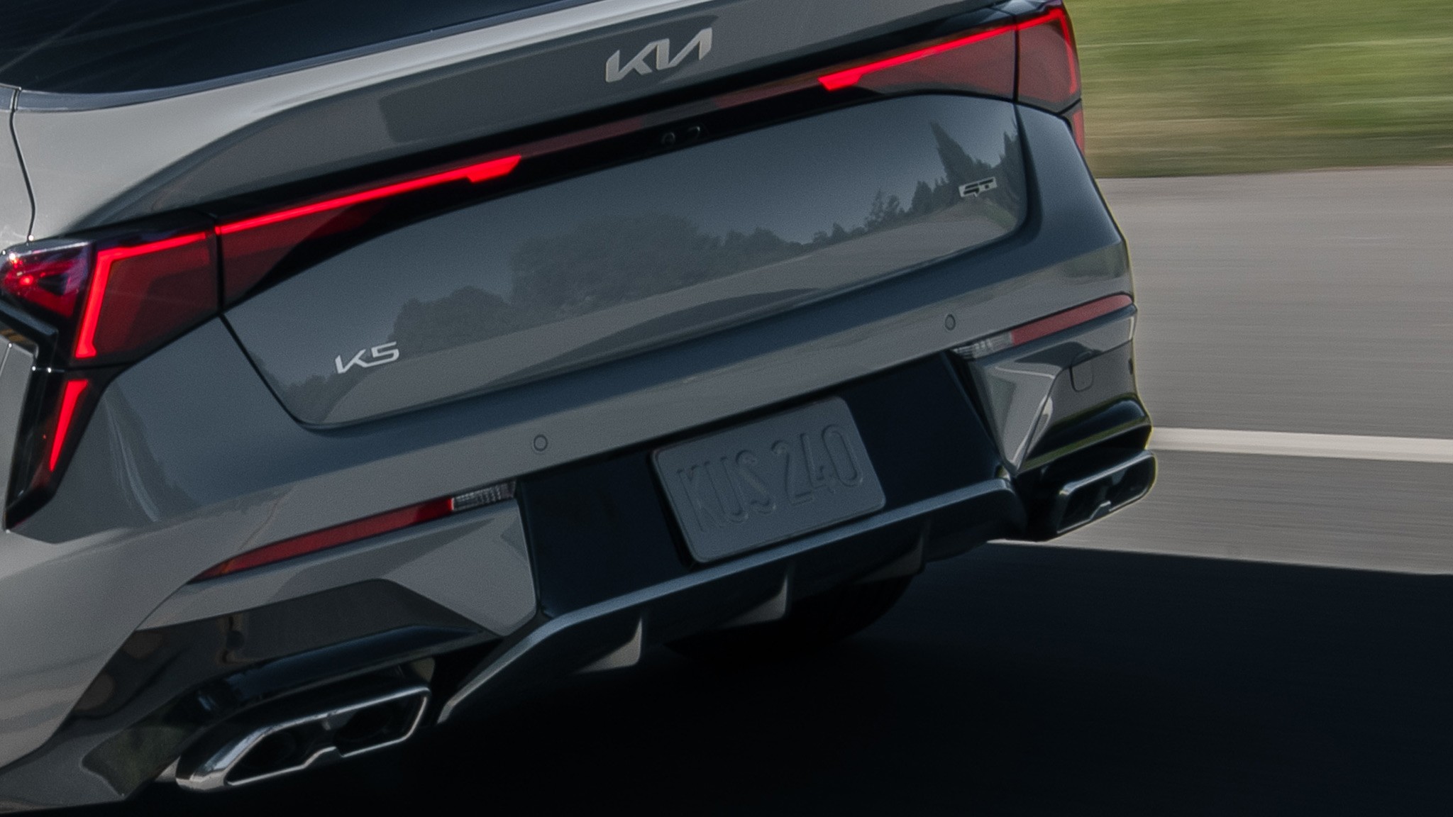 2025 Kia K5 sedan reveal 8