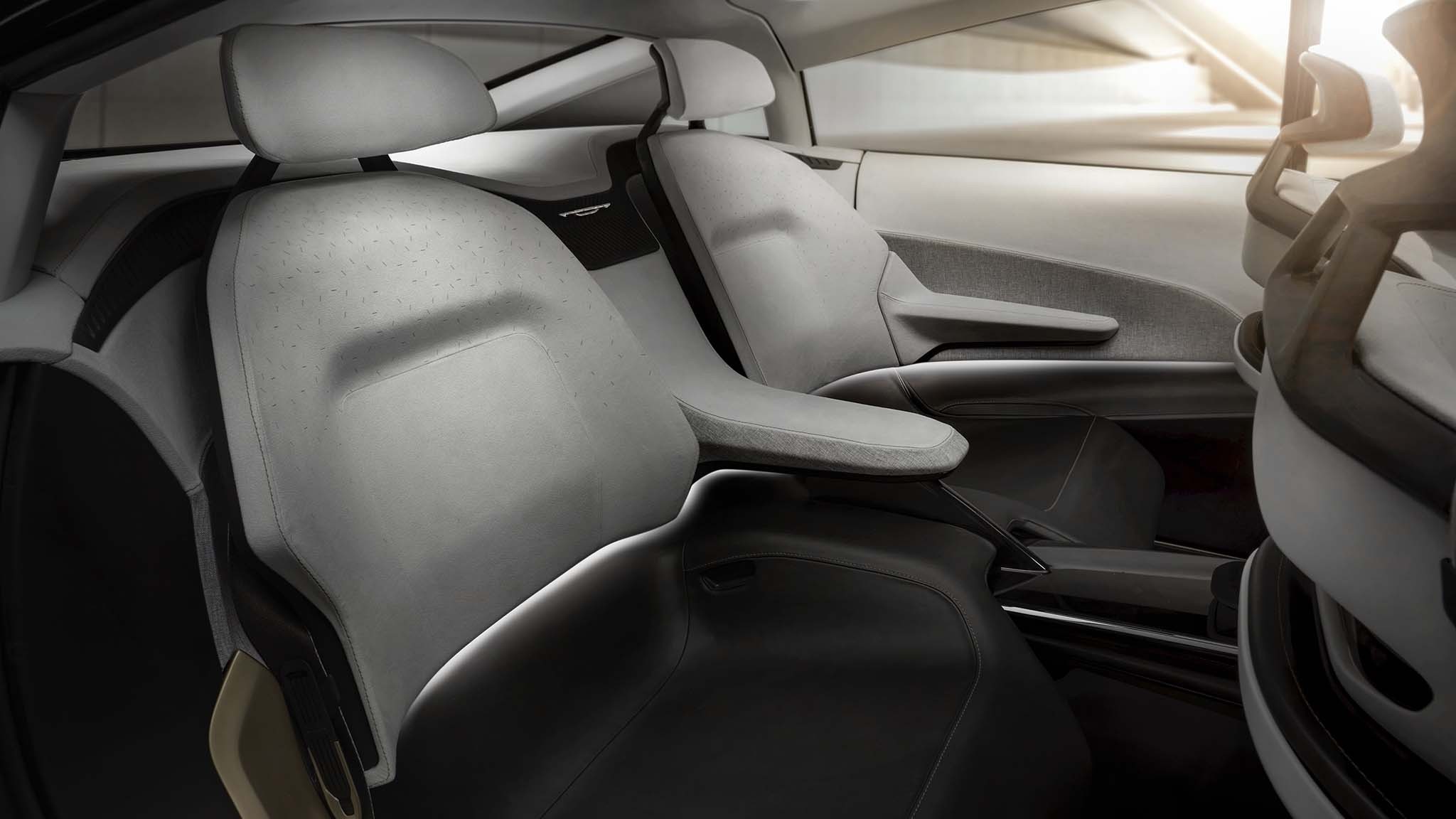 Chrysler Halcyon Concept rear seats.