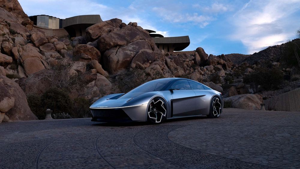 The thin, clean, cross car front LED headlamp of the Chrysler Ha