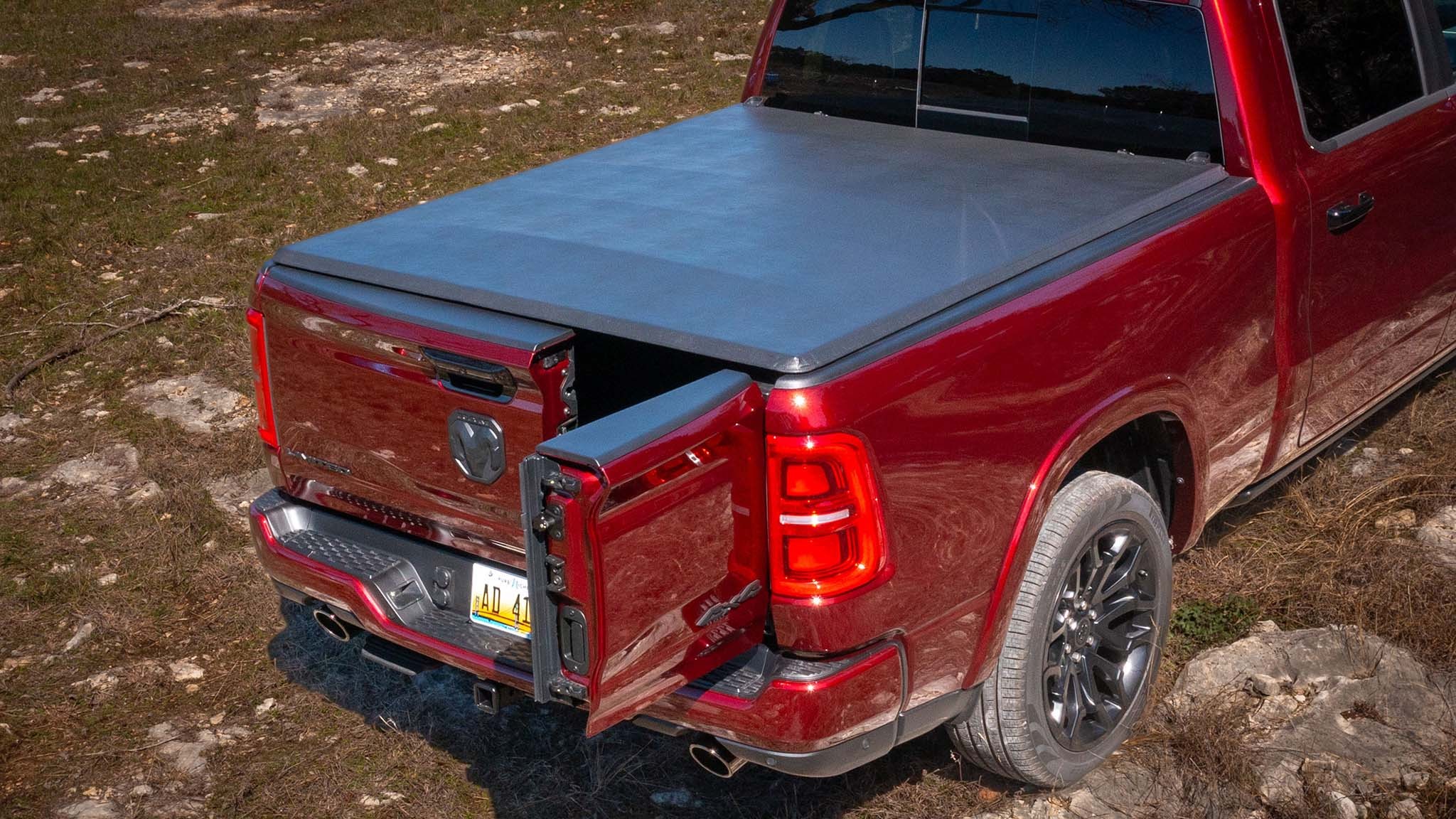 2025 Ram 1500 Multi function Tailgate