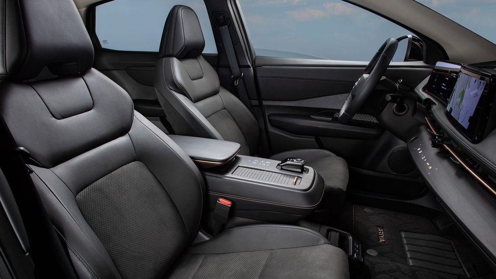 2024 Nissan Ariya (8)