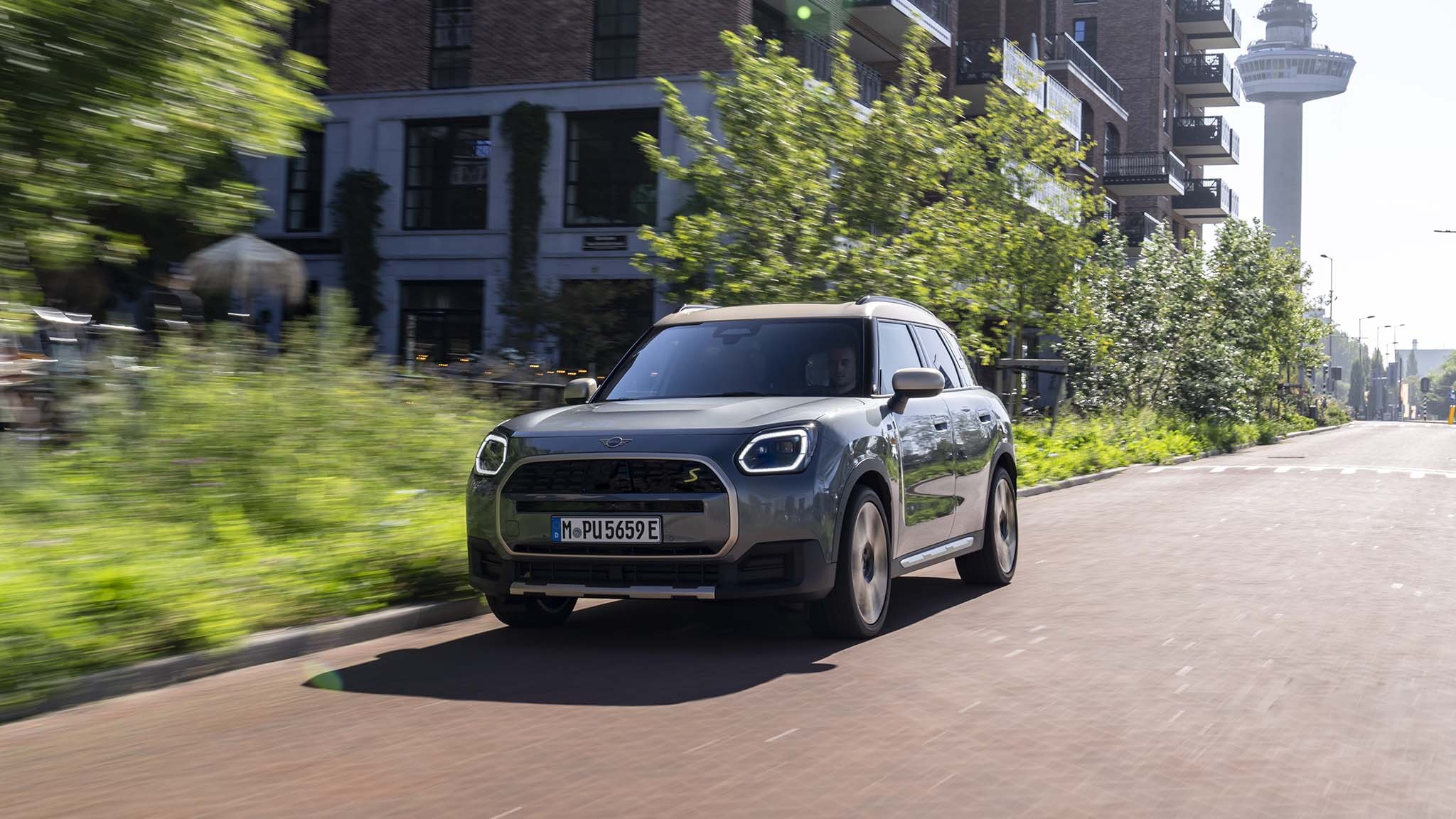 005 2025 mini countryman se