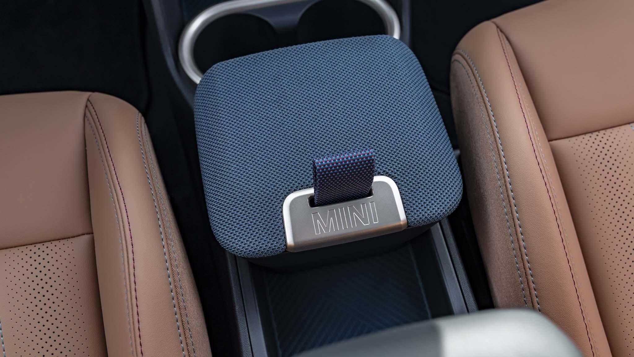 043 2025 mini countryman se