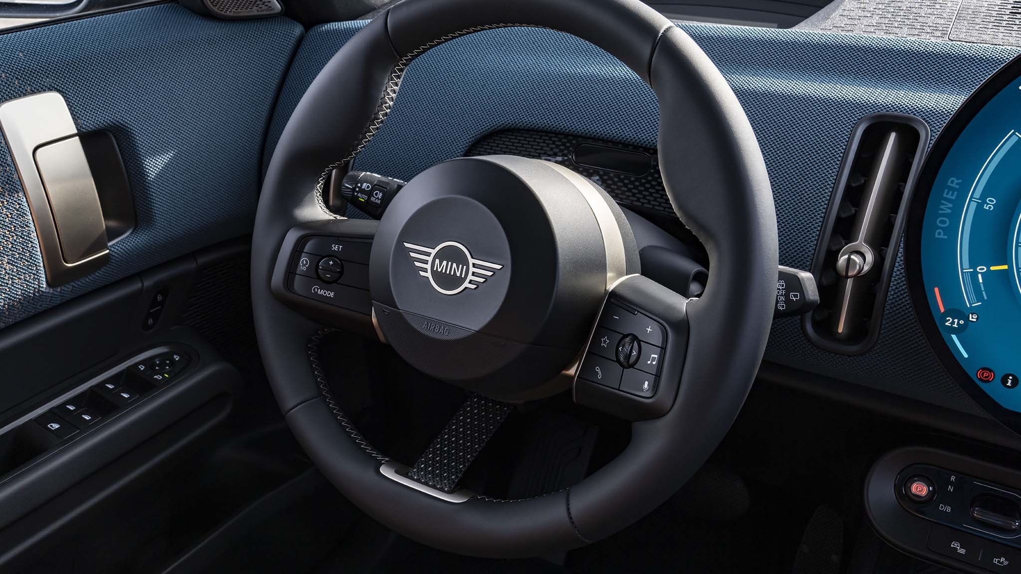 037 2025 mini countryman se