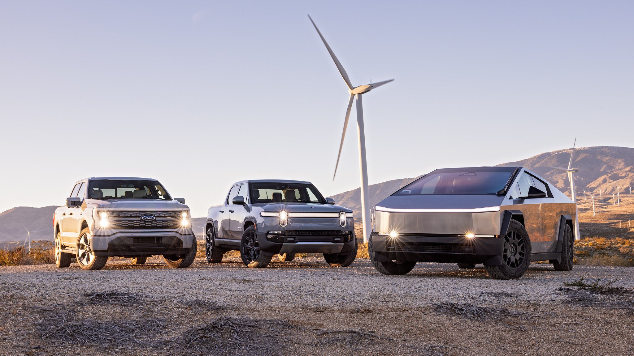 007 2024 Tesla Cybertruck Rivian R1T Ford Lightning Group
