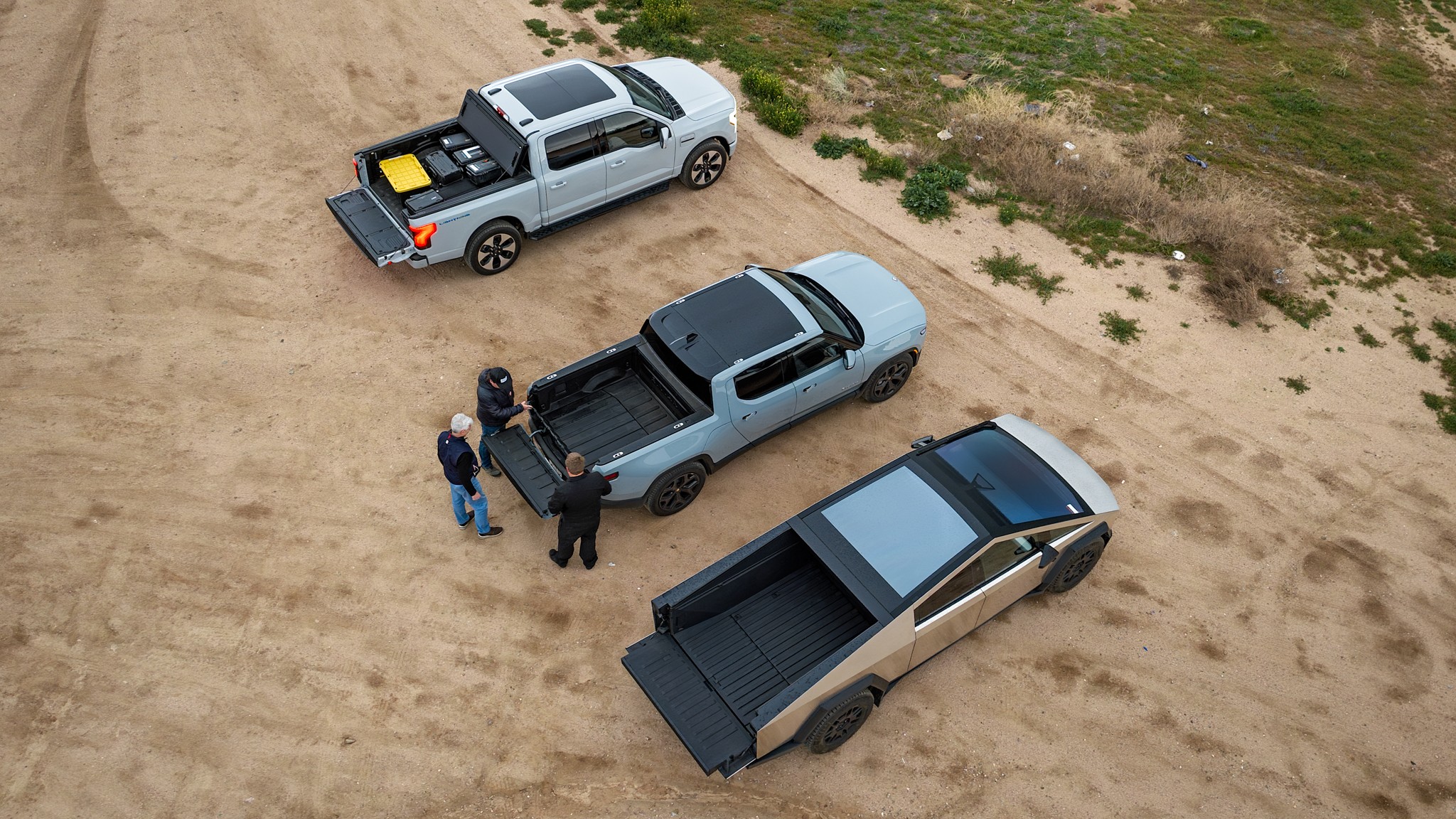 015 2024 Tesla Cybertruck Rivian R1T Ford Lightning Group