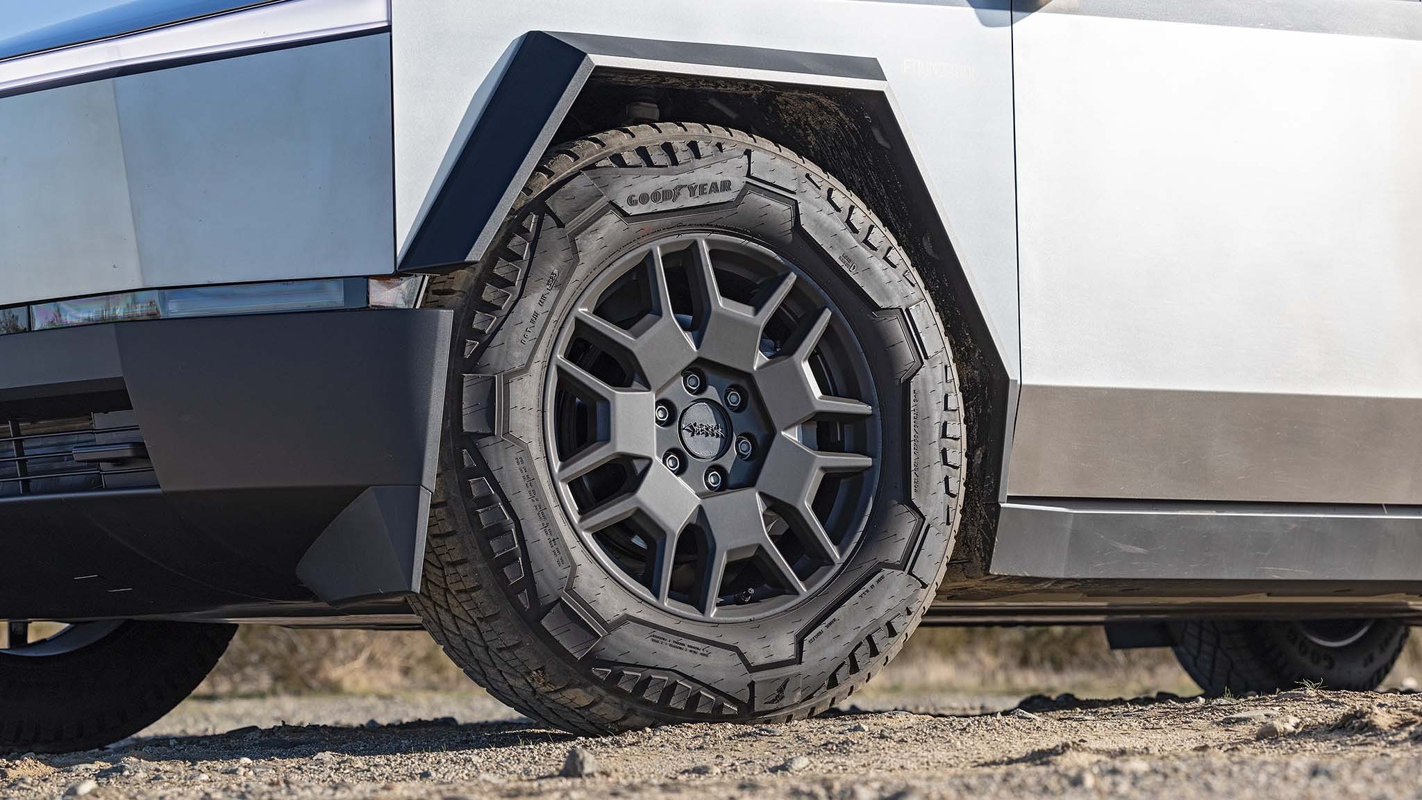 010 2024 Tesla Cybertruck wheel