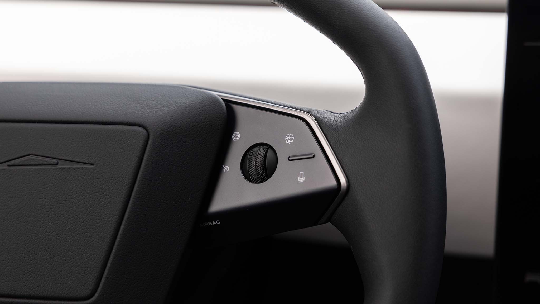 028 2024 Tesla Cybertruck