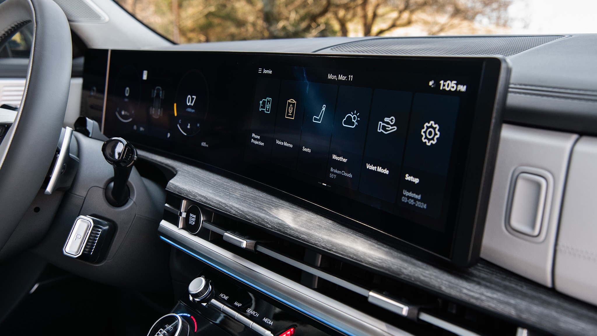 14 2024 Hyundai Santa Fe interior