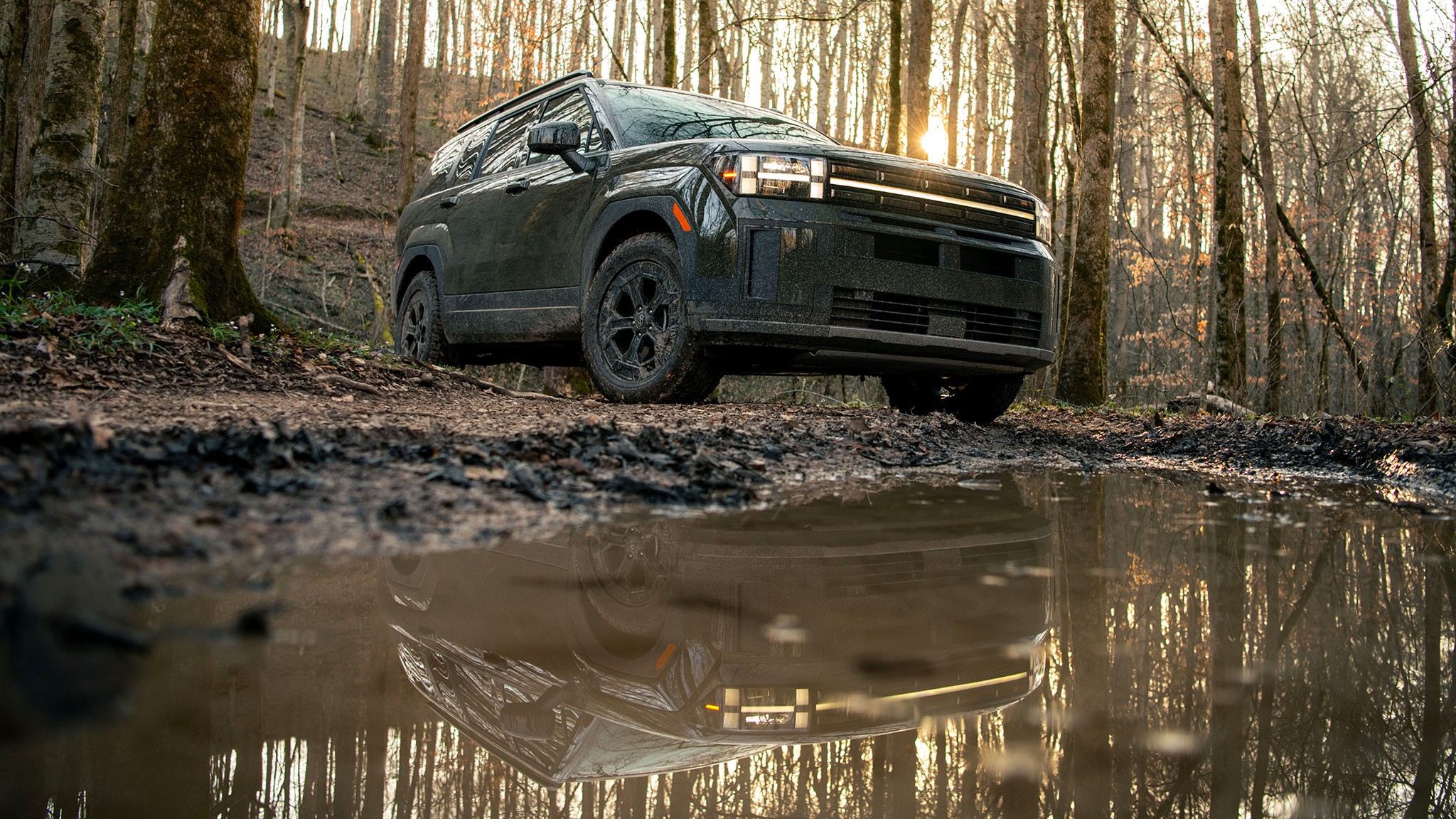 35 2024 Hyundai Santa Fe XRT front view