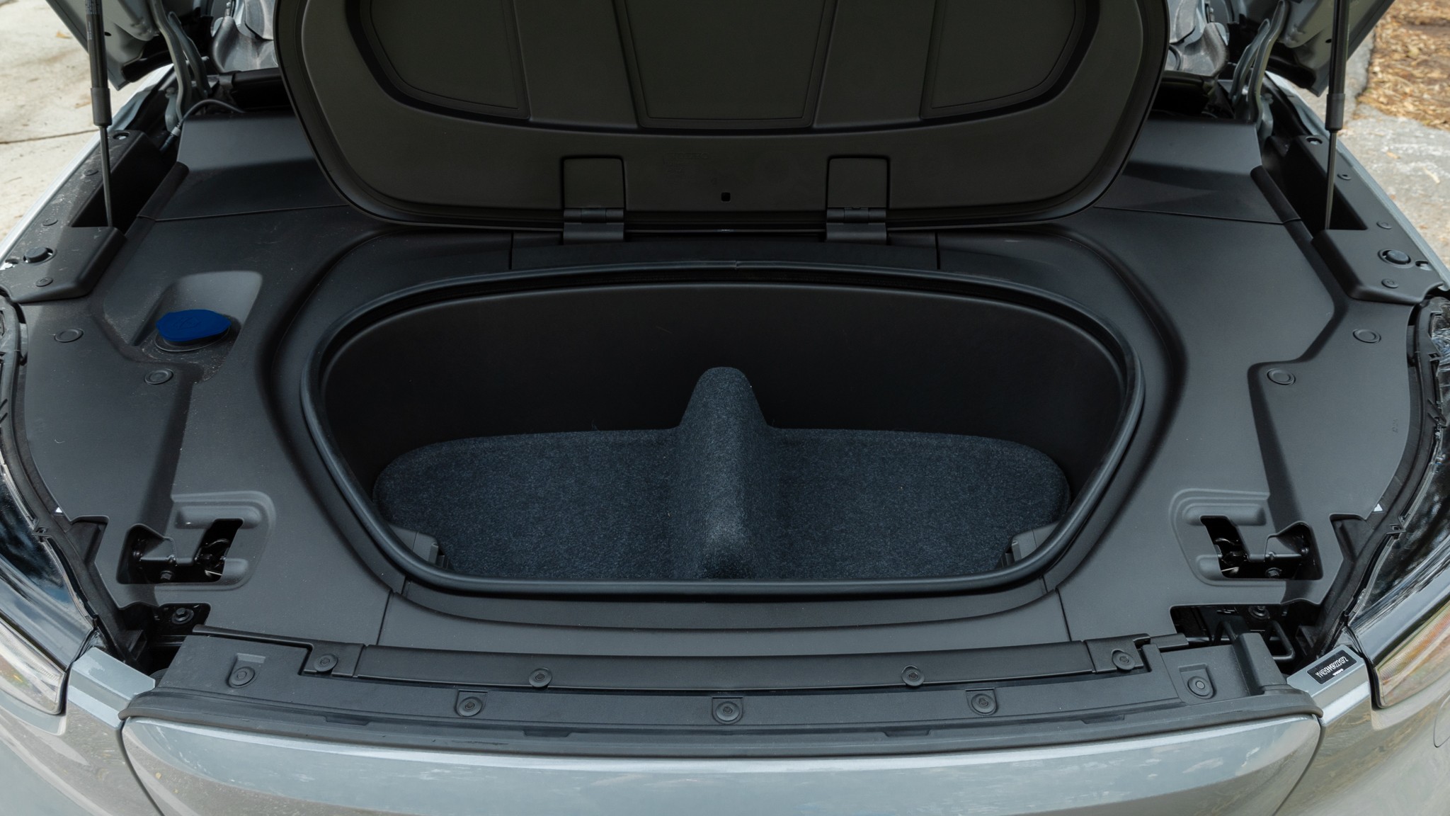 015 2024 Volvo XC40 Recharge