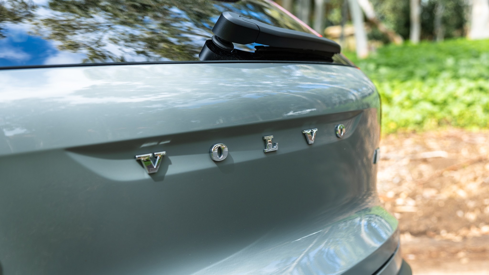 027 2024 Volvo XC40 Recharge