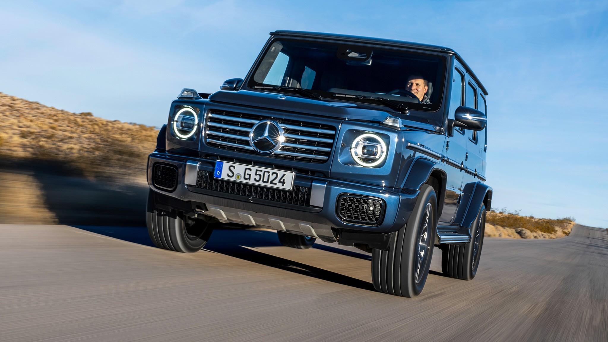 2025 Mercedes Benz G550 reveal 1
