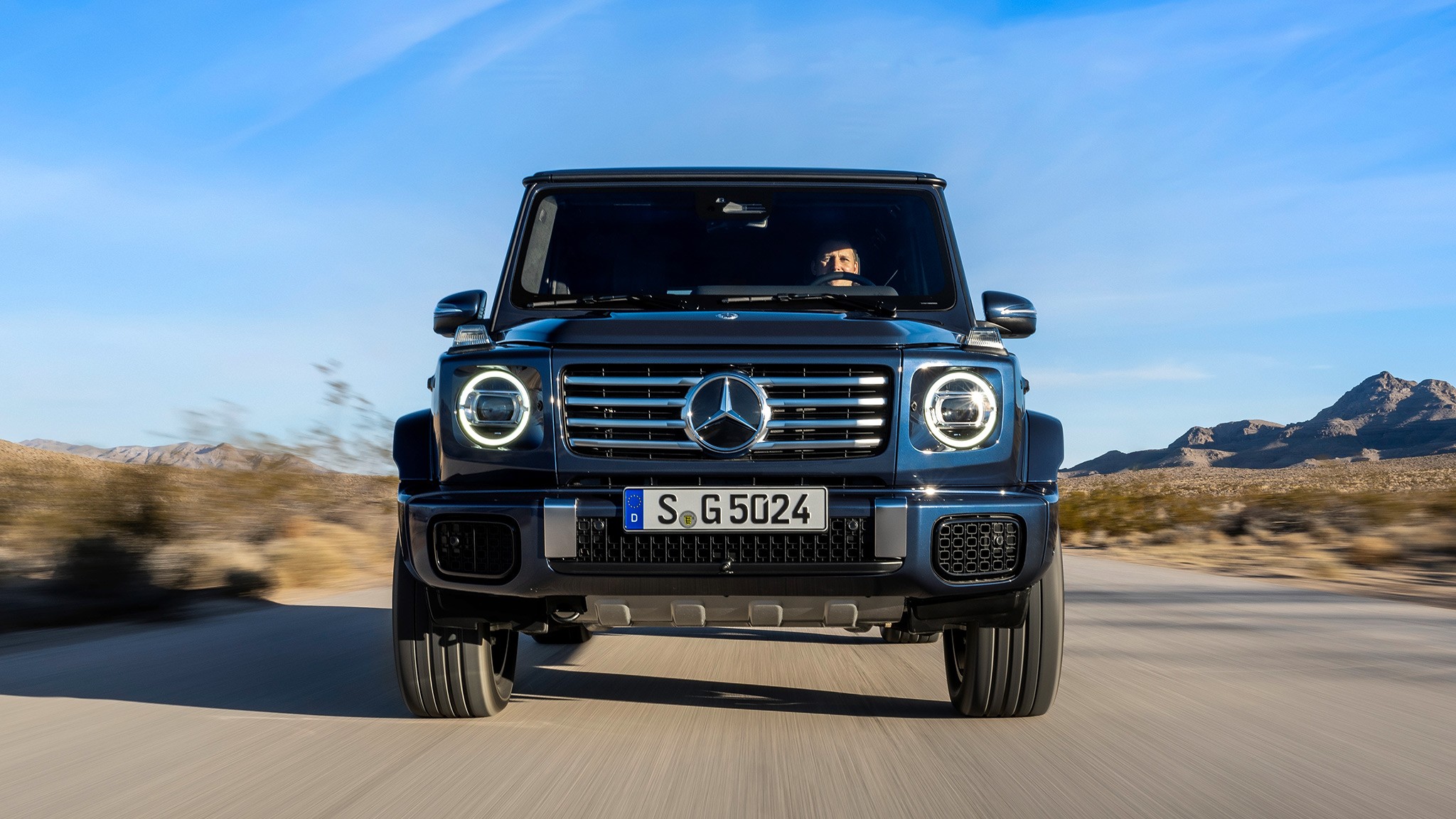 2025 Mercedes Benz G550 reveal 4