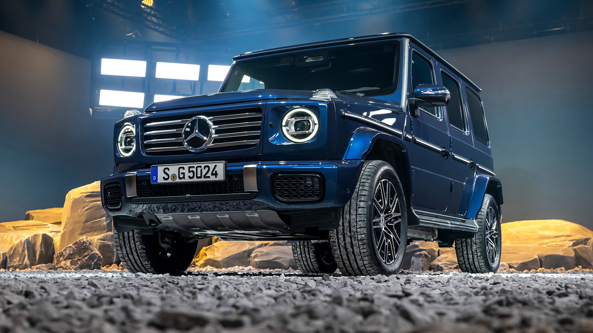 2025 Mercedes Benz G550 reveal 21