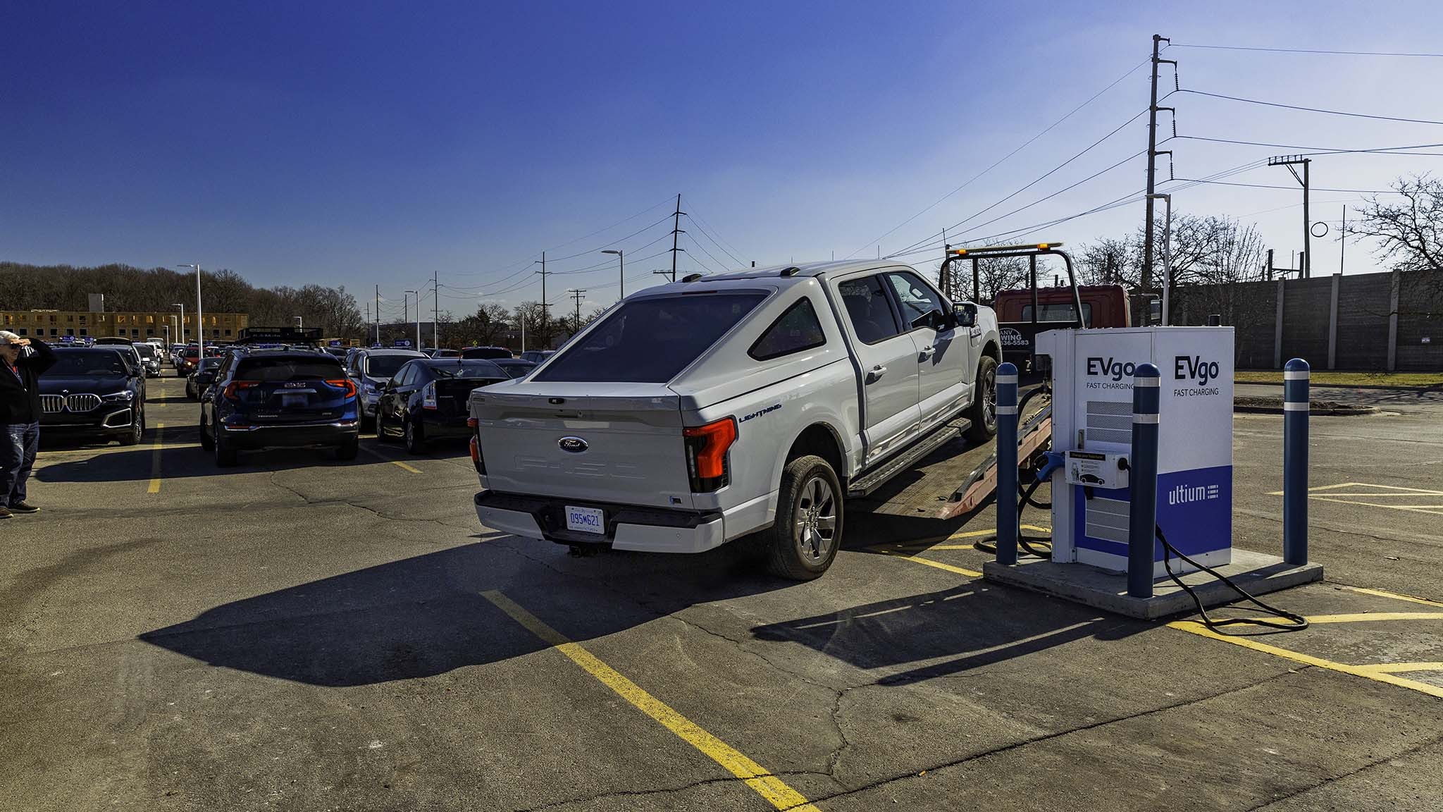 041 2023 ford f150 lightning battery to zero