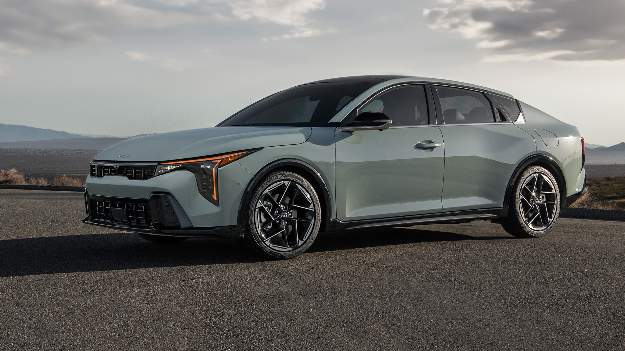 2025 Kia K4 sedan and hatchback 13