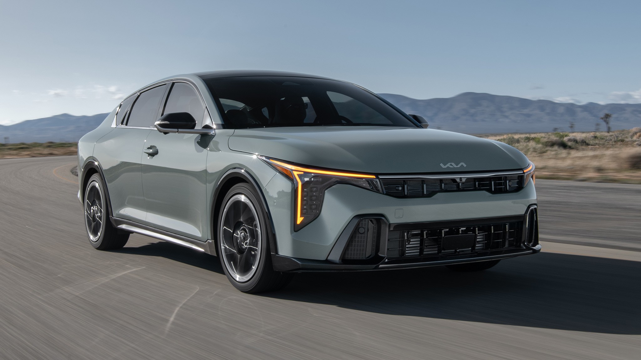 2025 Kia K4 sedan and hatchback 14