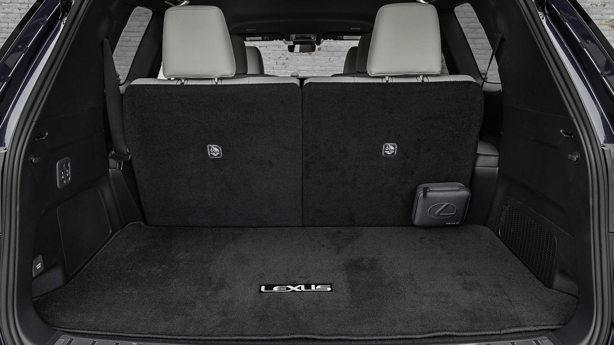 025 2024 lexus tx550h plug in hybrid trunk