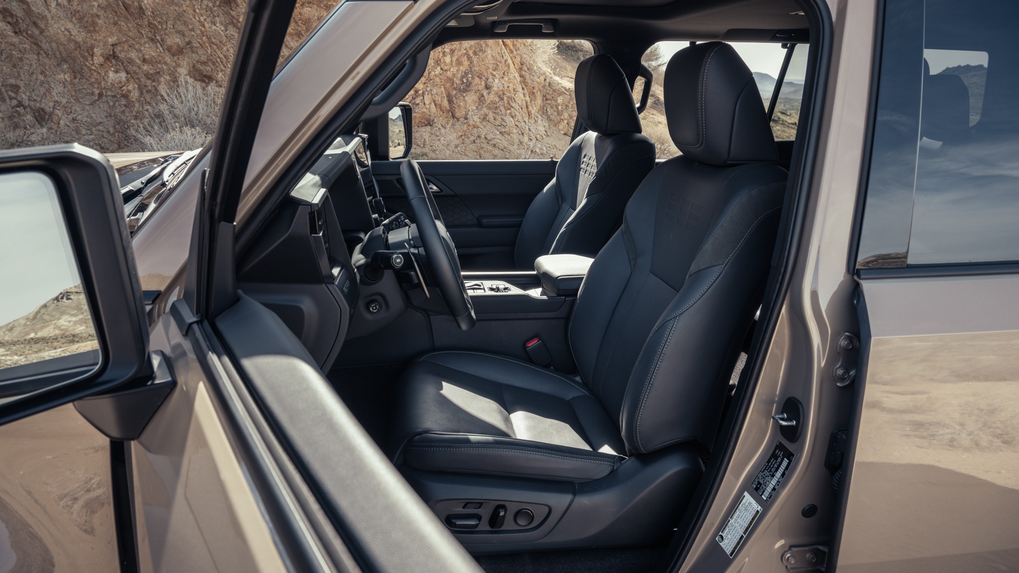 018 2024 Lexus GX550 Overtrail driver seat