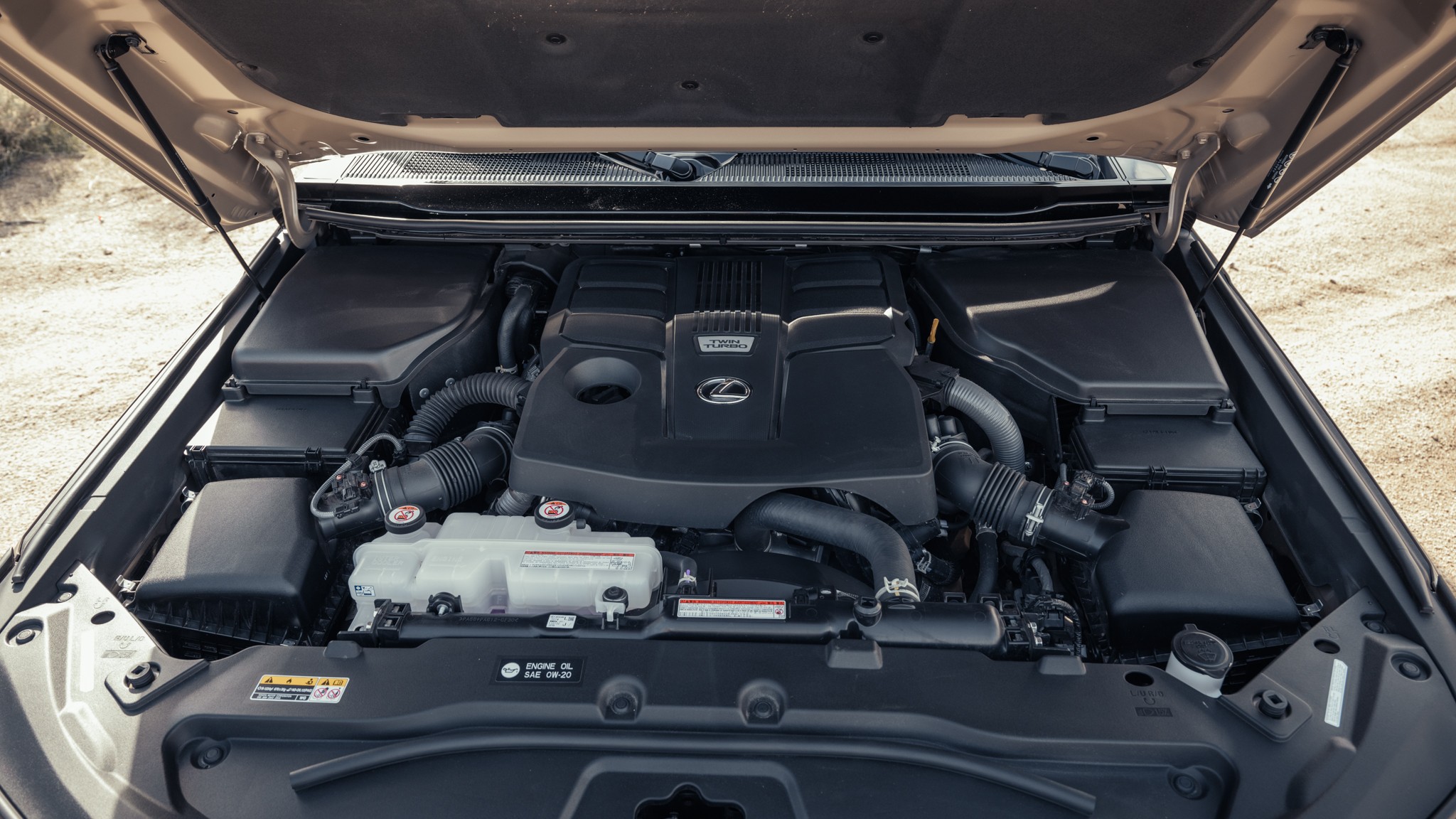 024 2024 Lexus GX550 Overtrail under hood