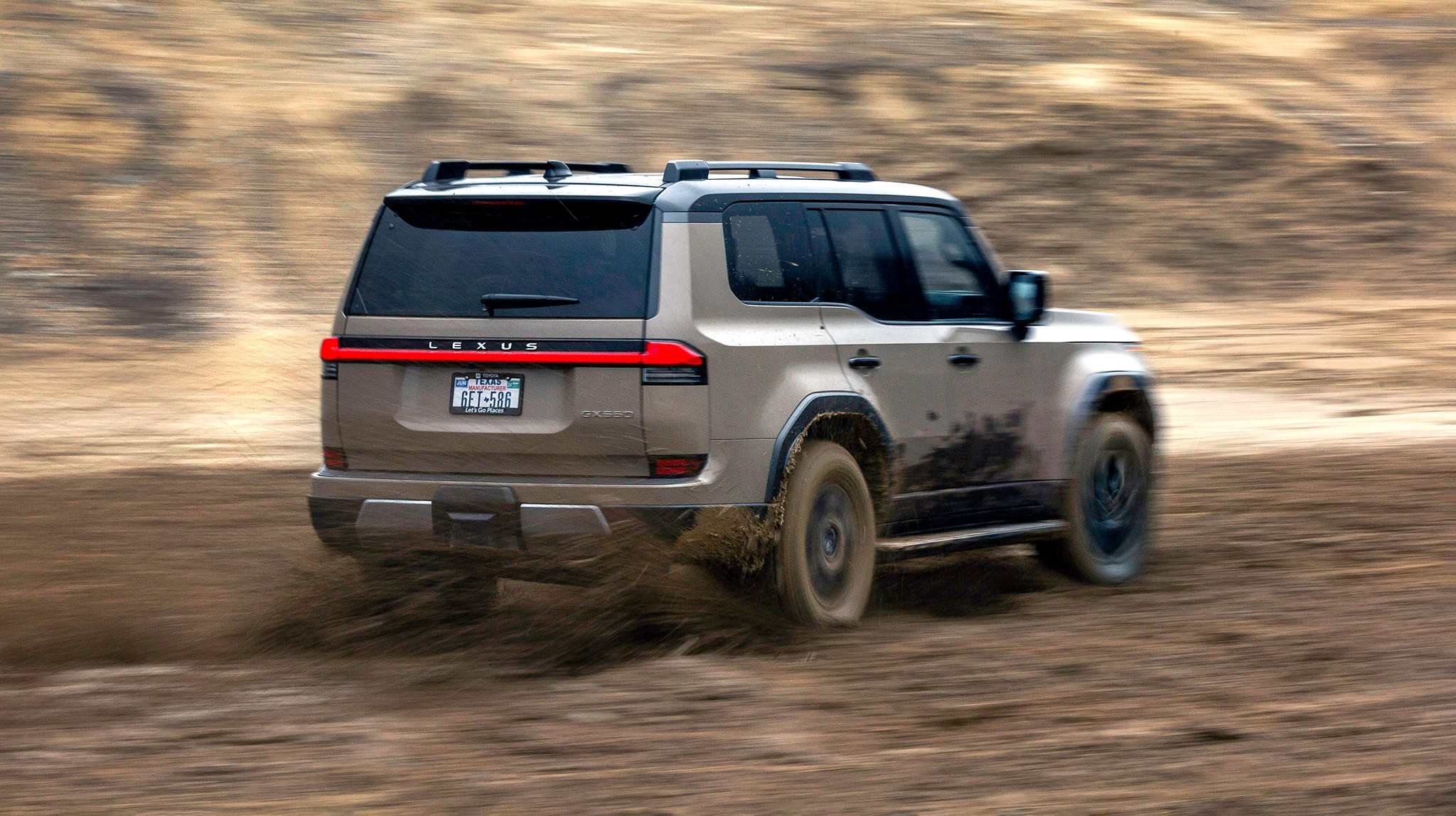 027 2024 Lexus GX550h Overtrail  vs 2023 Land Rover Defender 110SE