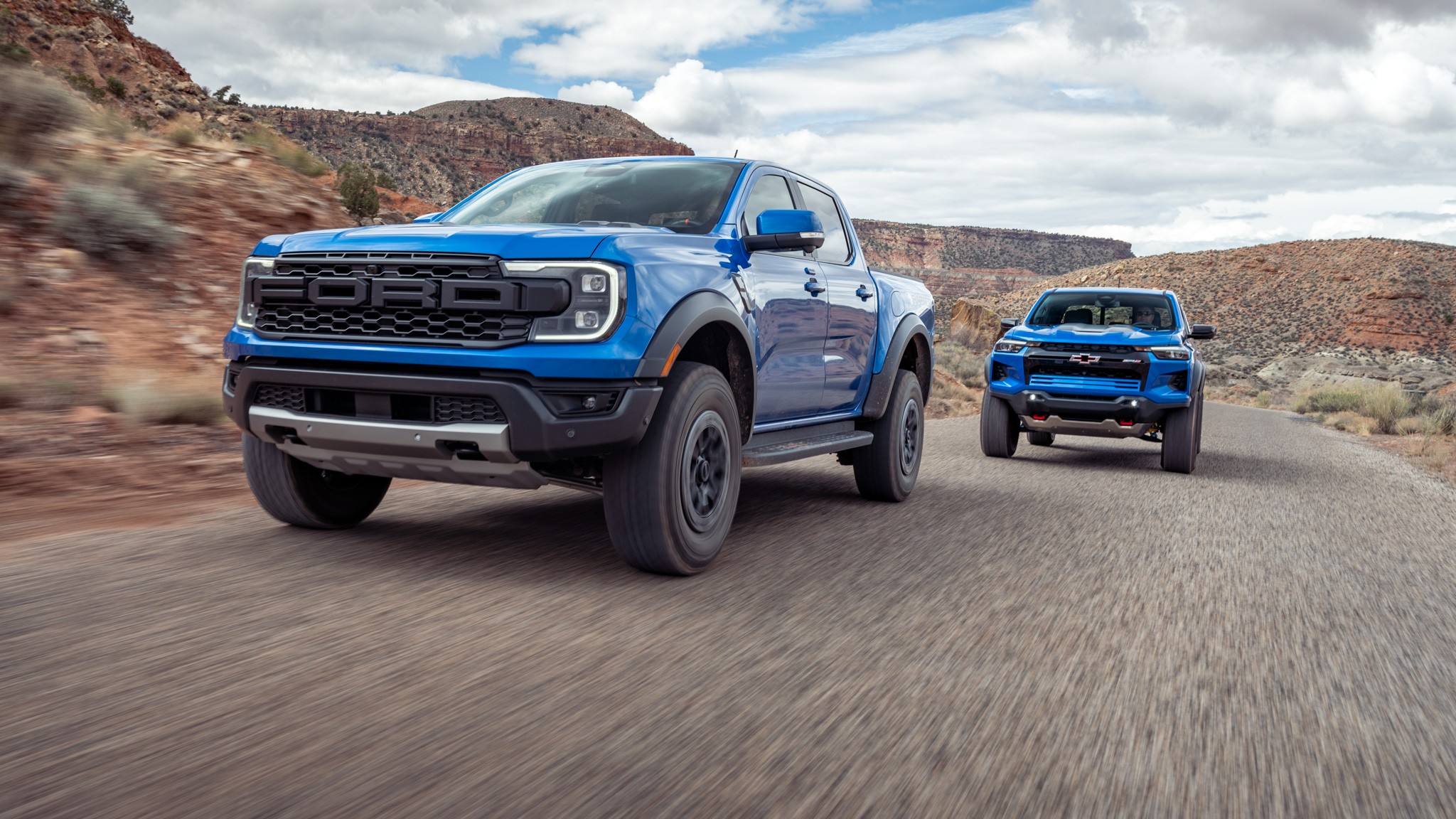 007 2024 Chevy Colorado ZR2 vs Ford Ranger Raptor