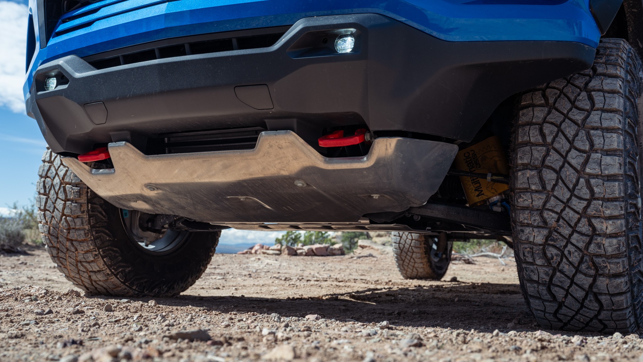 042 2024 Chevy Colorado ZR2