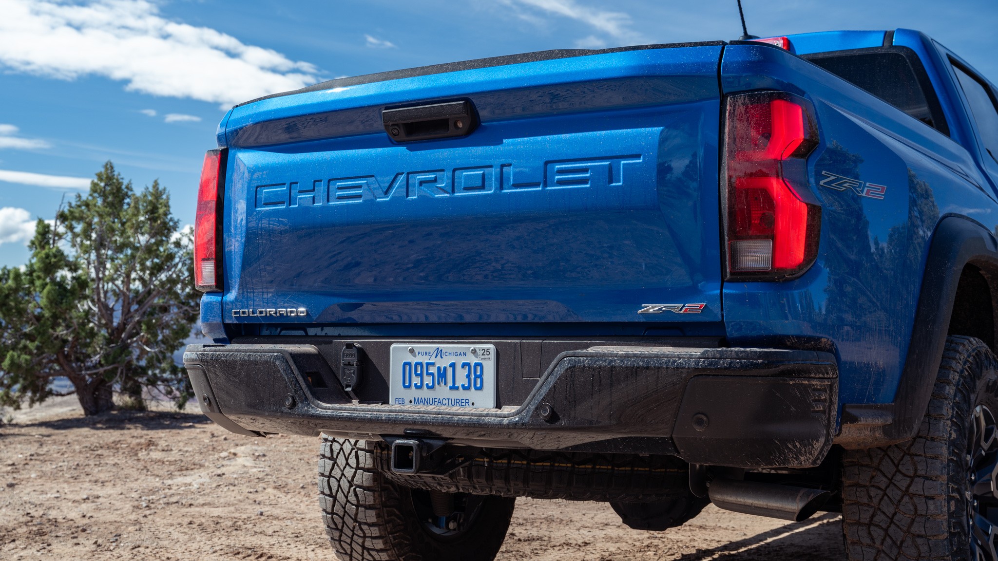 051 2024 Chevy Colorado ZR2