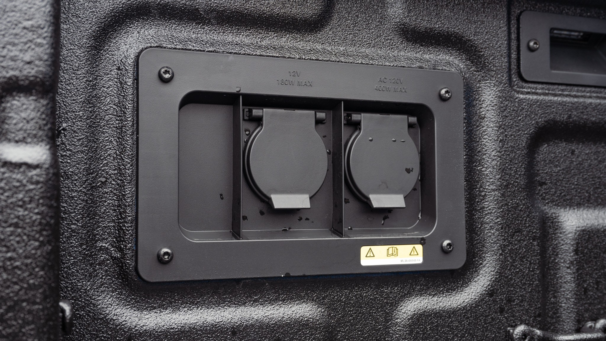 064 2024 Ford Ranger Raptor