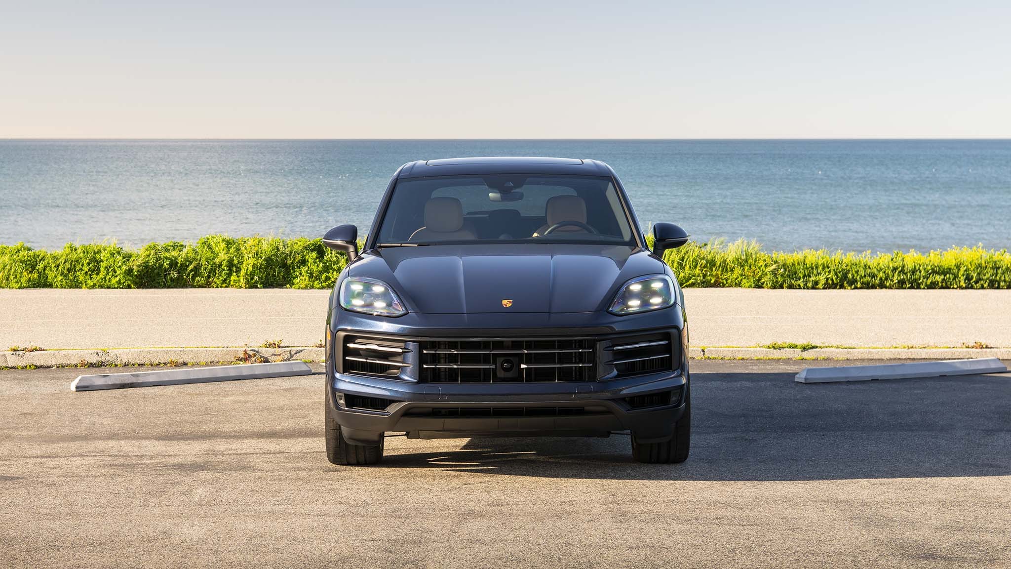 003 2024 porsche cayenne v6 first test front view