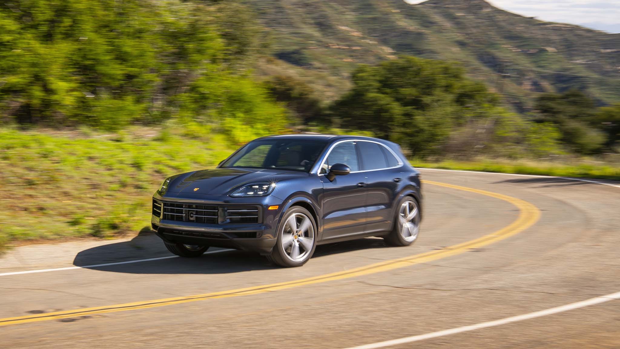 006 2024 porsche cayenne v6 first test