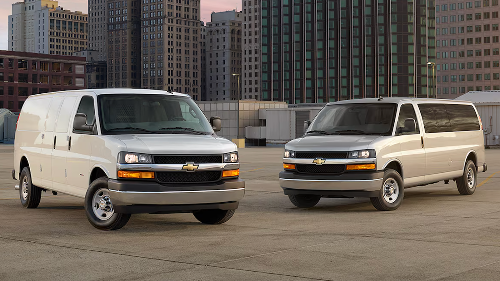 2024 Chevrolet Express cargo van 8