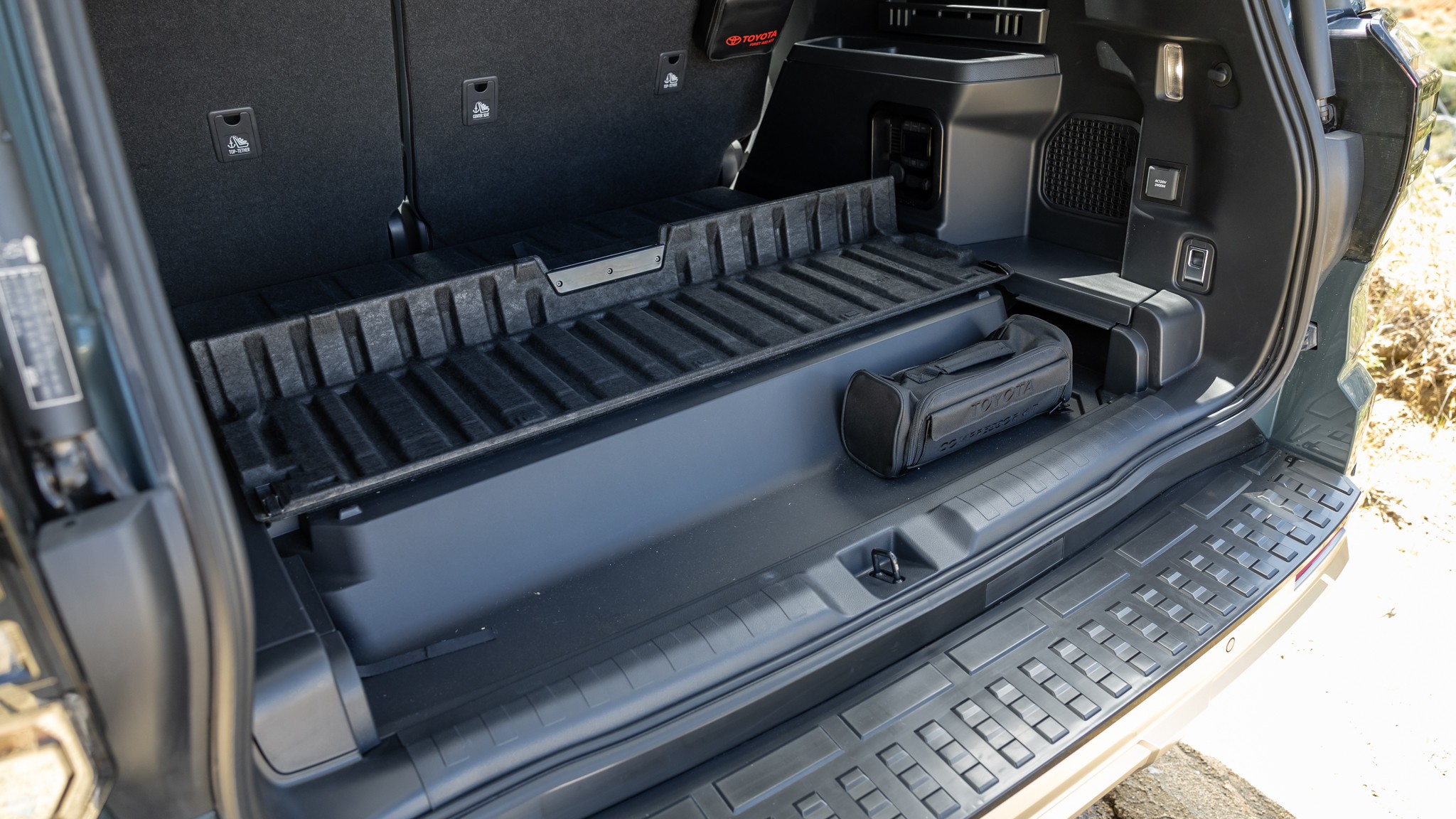 028 2025 toyota 4runner trailhunter