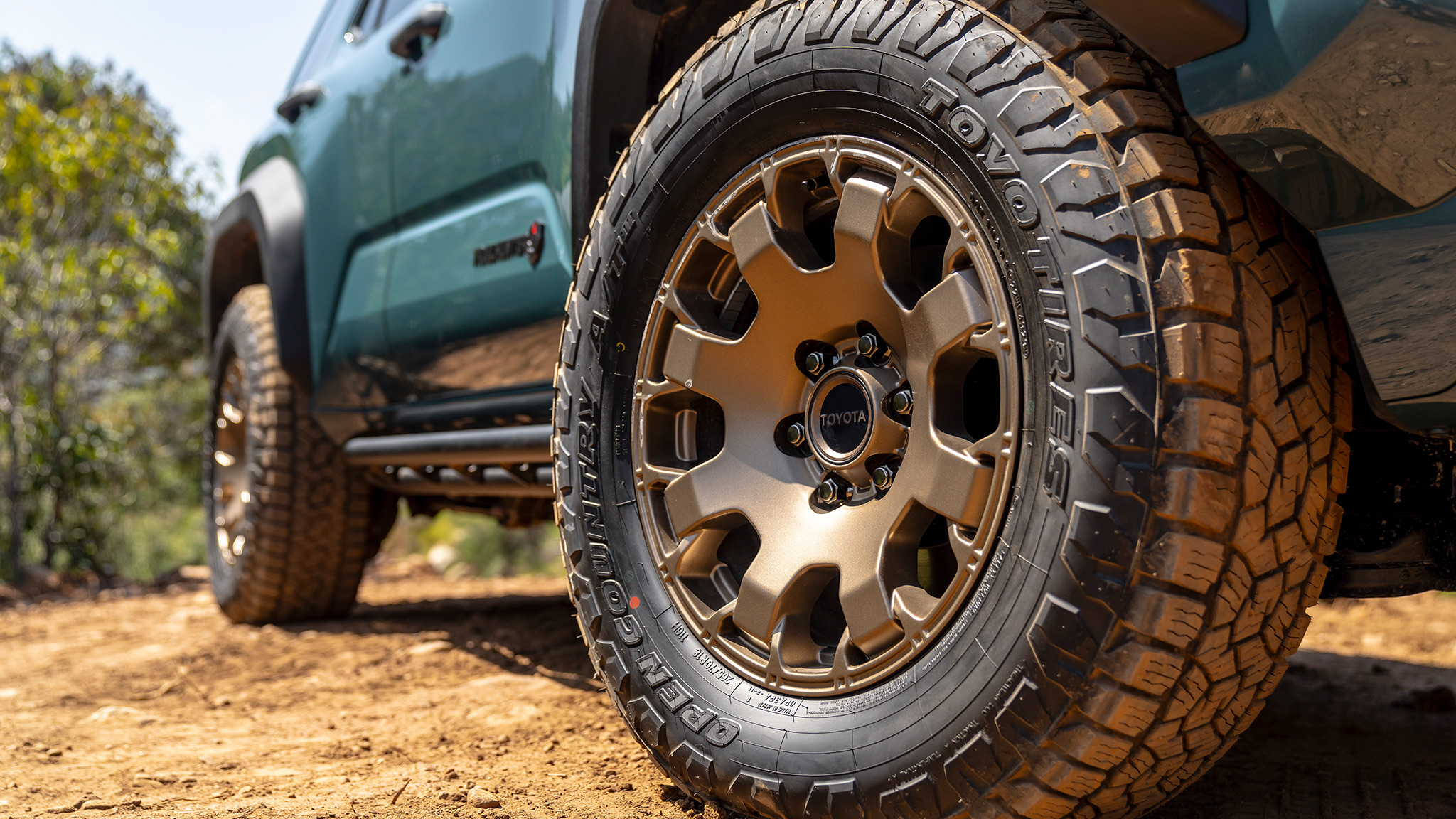 2025 Toyota 4Runner Trailhunter exterior 6