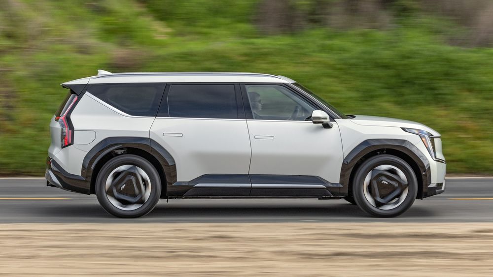 006 2024 Kia EV9 AWD