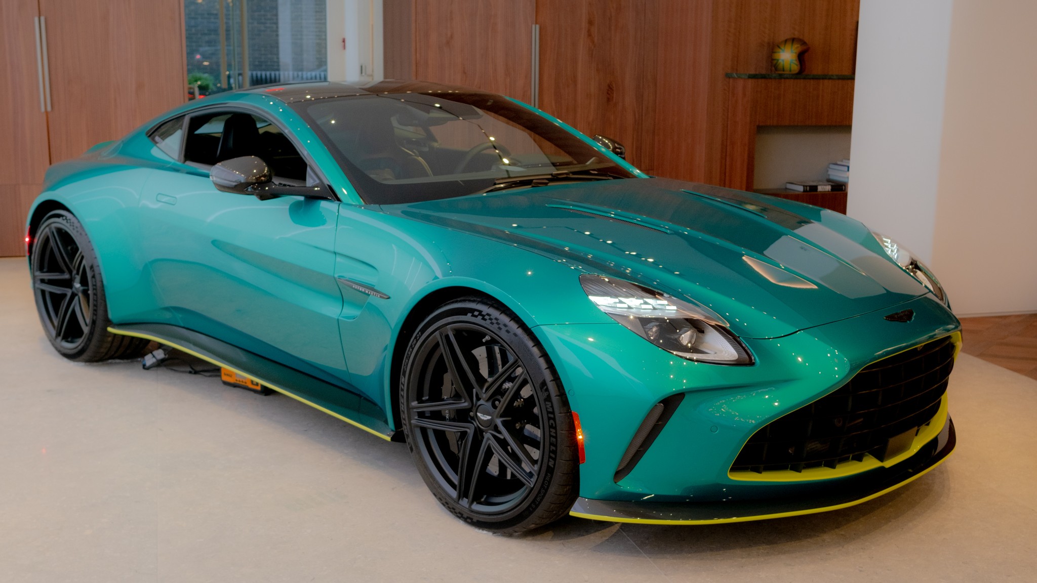 2024 Aston Martin Vantage Park Ave Q Studio  1