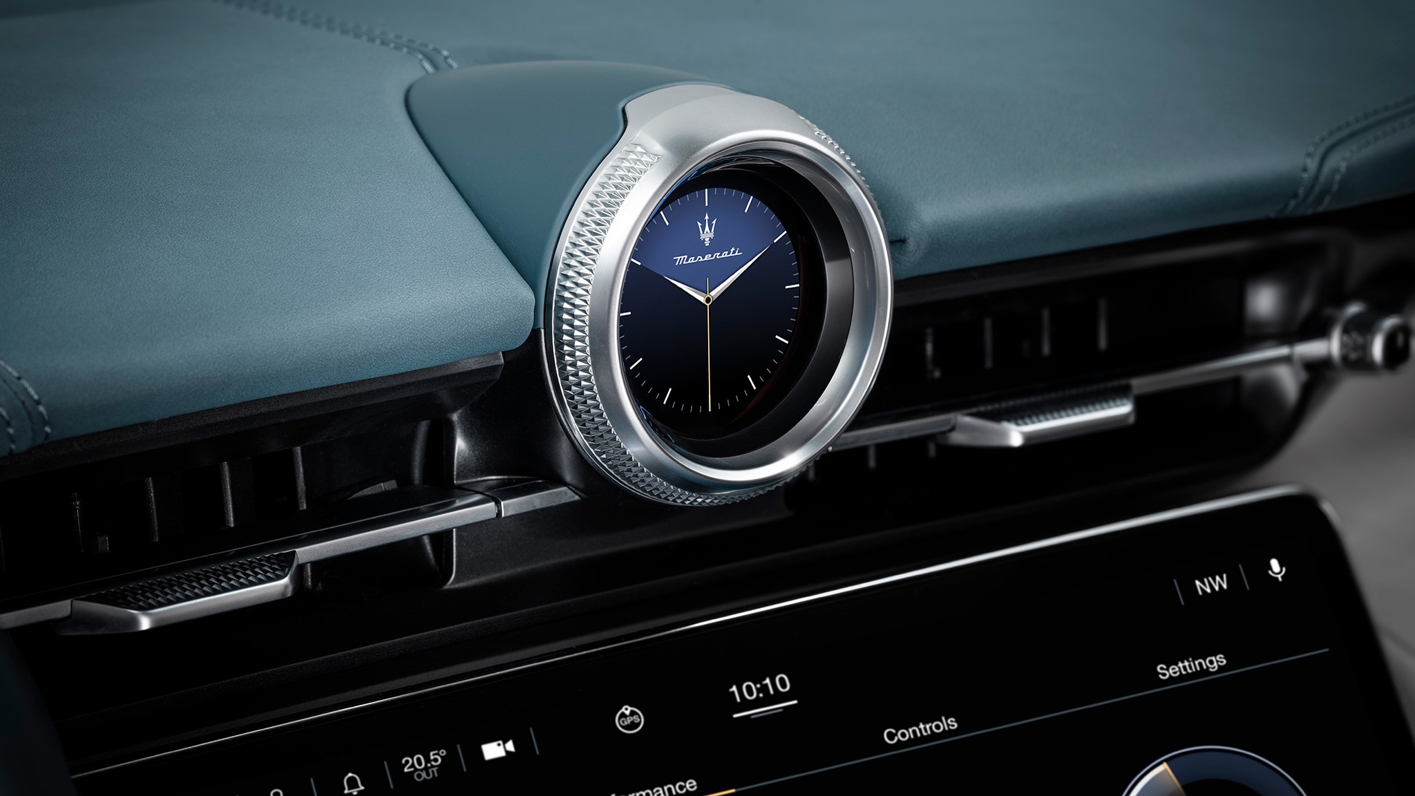 12 2024 Maserati GranCabrio Folgore