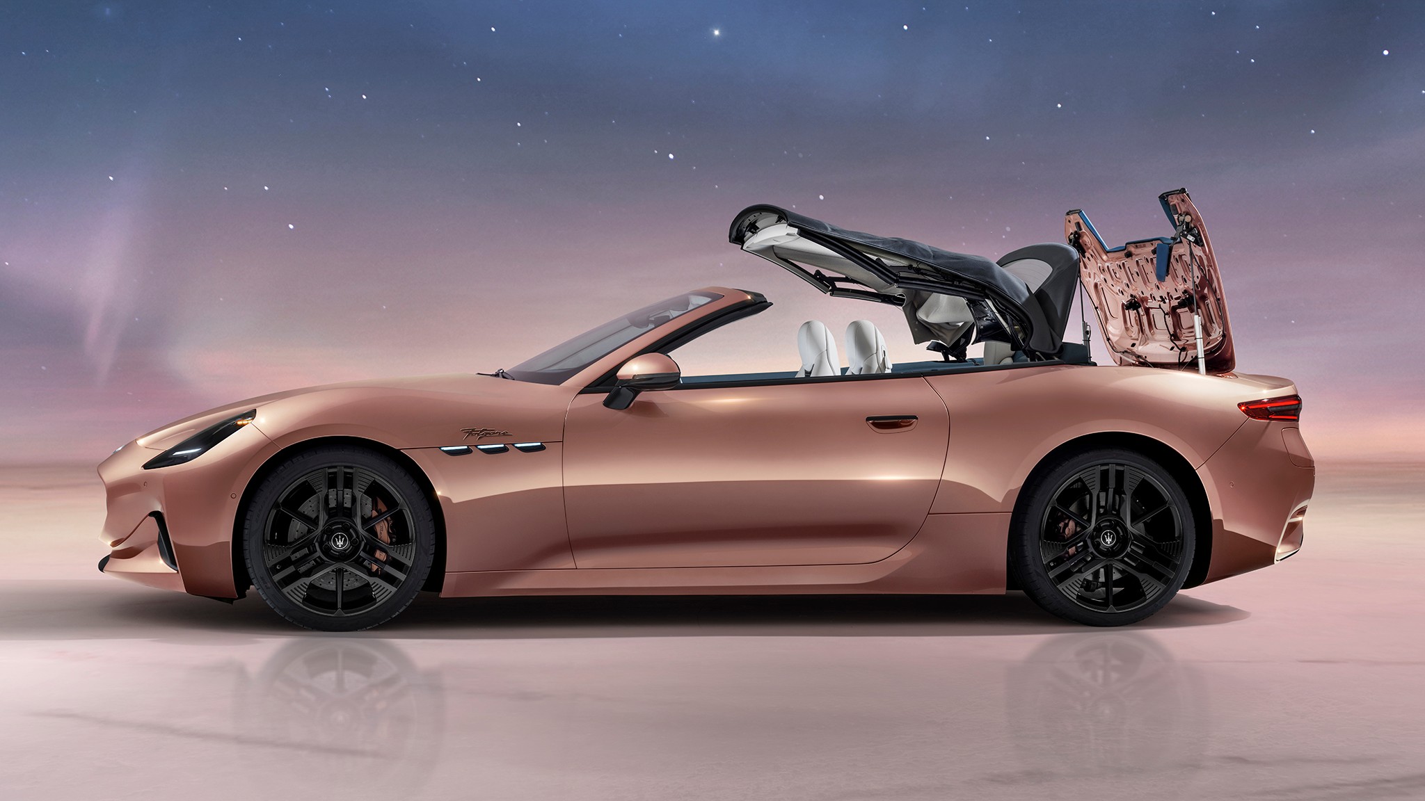 13 2024 Maserati GranCabrio Folgore