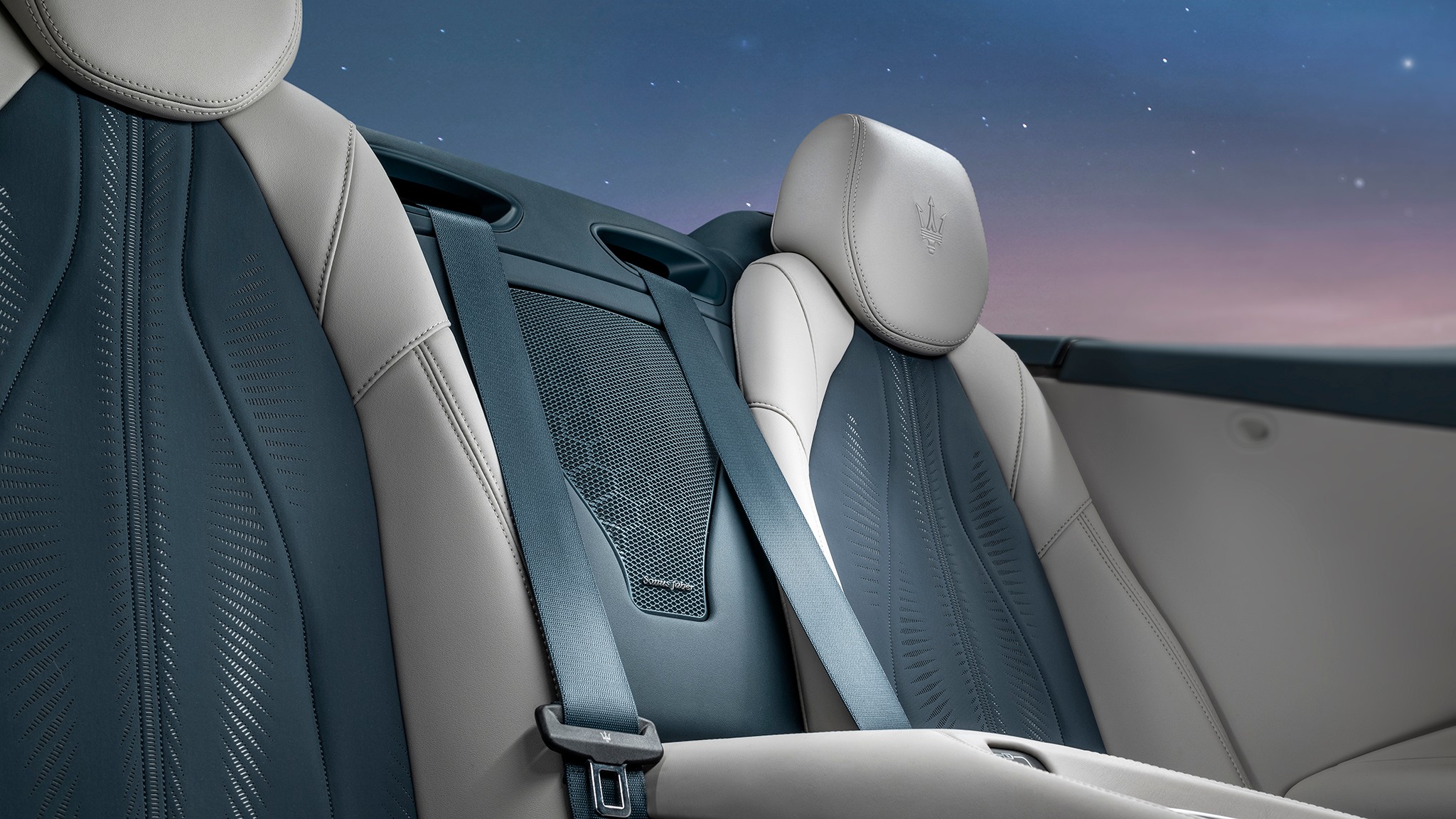 25 2024 Maserati GranCabrio Folgore