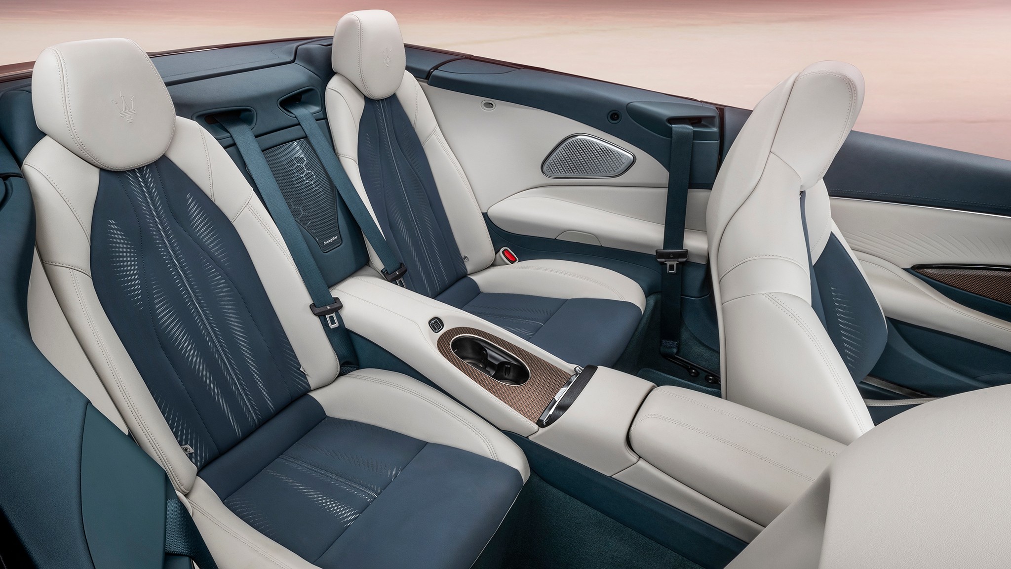 29 2024 Maserati GranCabrio Folgore