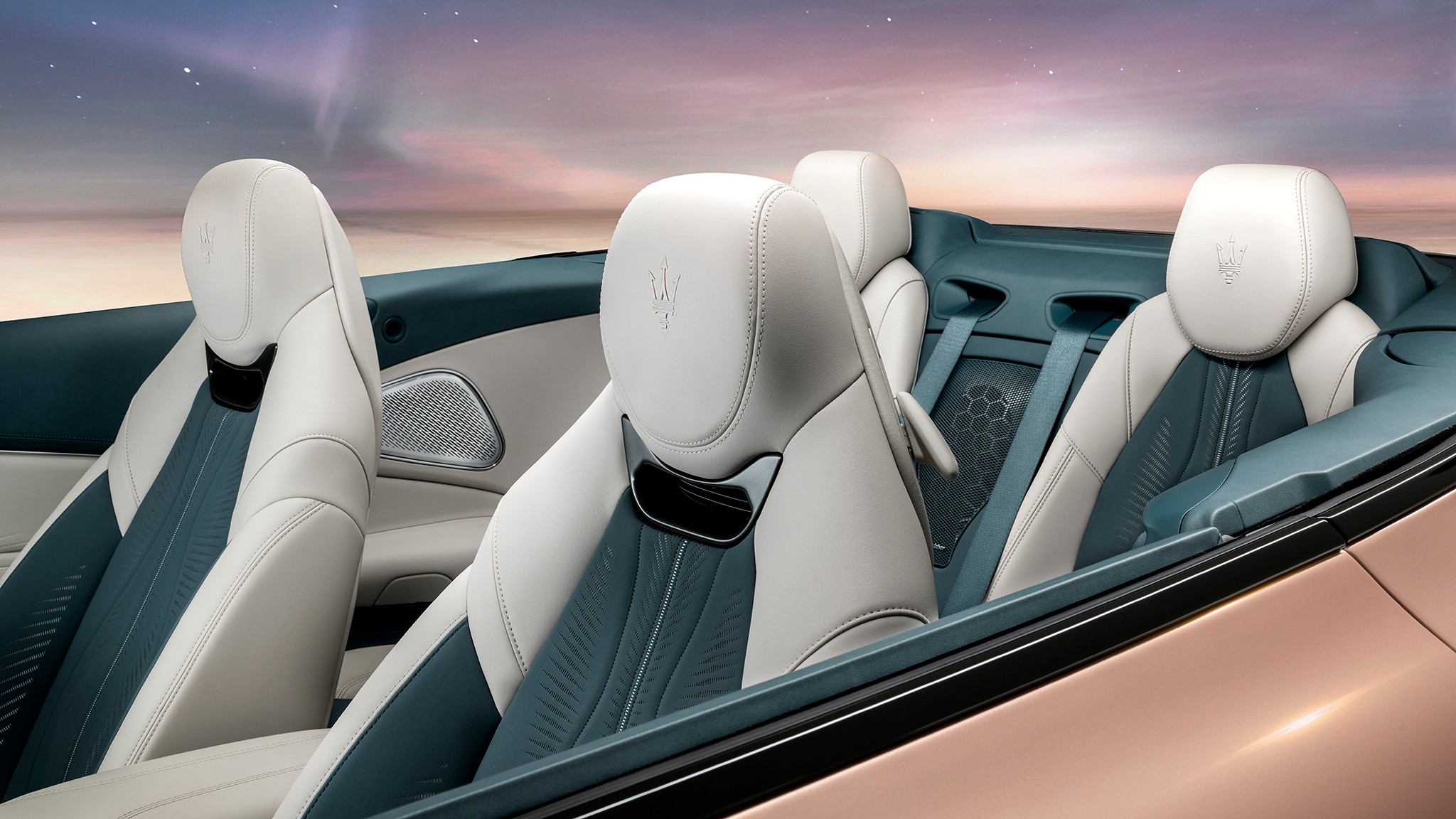 38 2024 Maserati GranCabrio Folgore