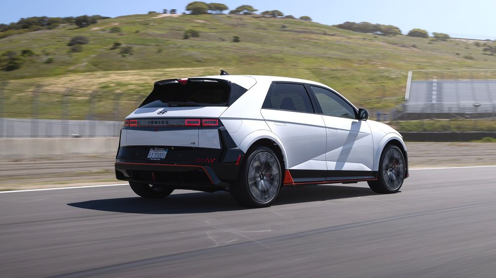 59642 2025 Hyundai Ioniq 5N Track