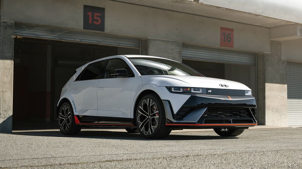 59672 2025 Hyundai Ioniq 5N Track