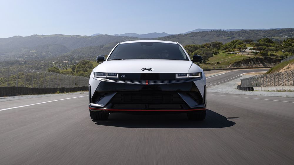 59644 2025 Hyundai Ioniq 5N Track