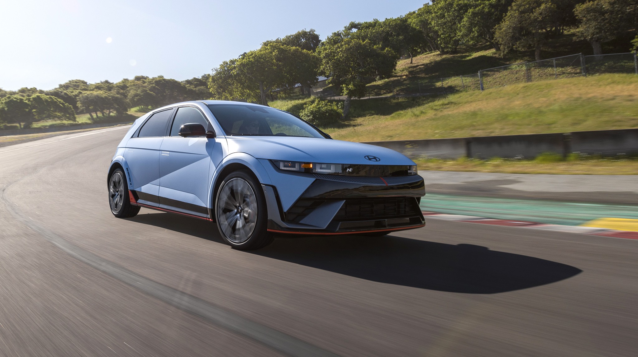 59605 2025 Hyundai Ioniq 5N Track